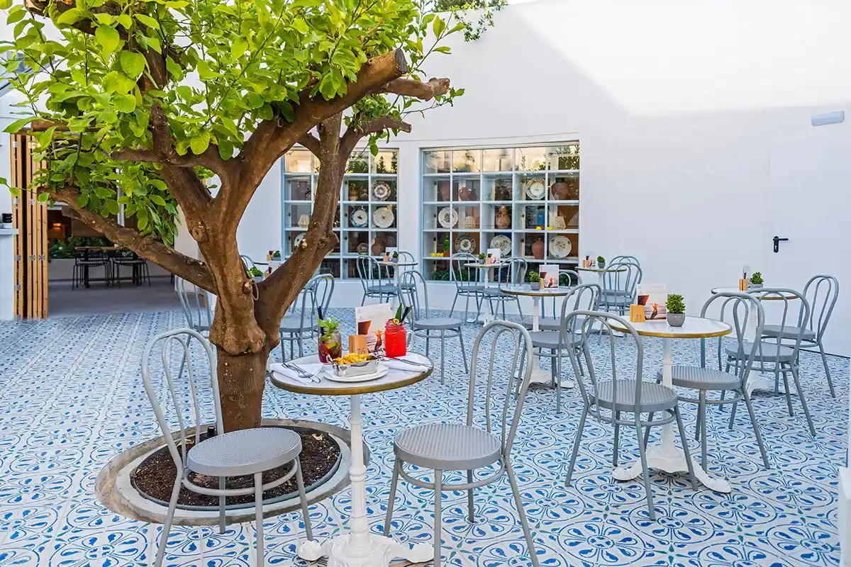 Terraza del bar Morocco del Fergus Style Palmanova