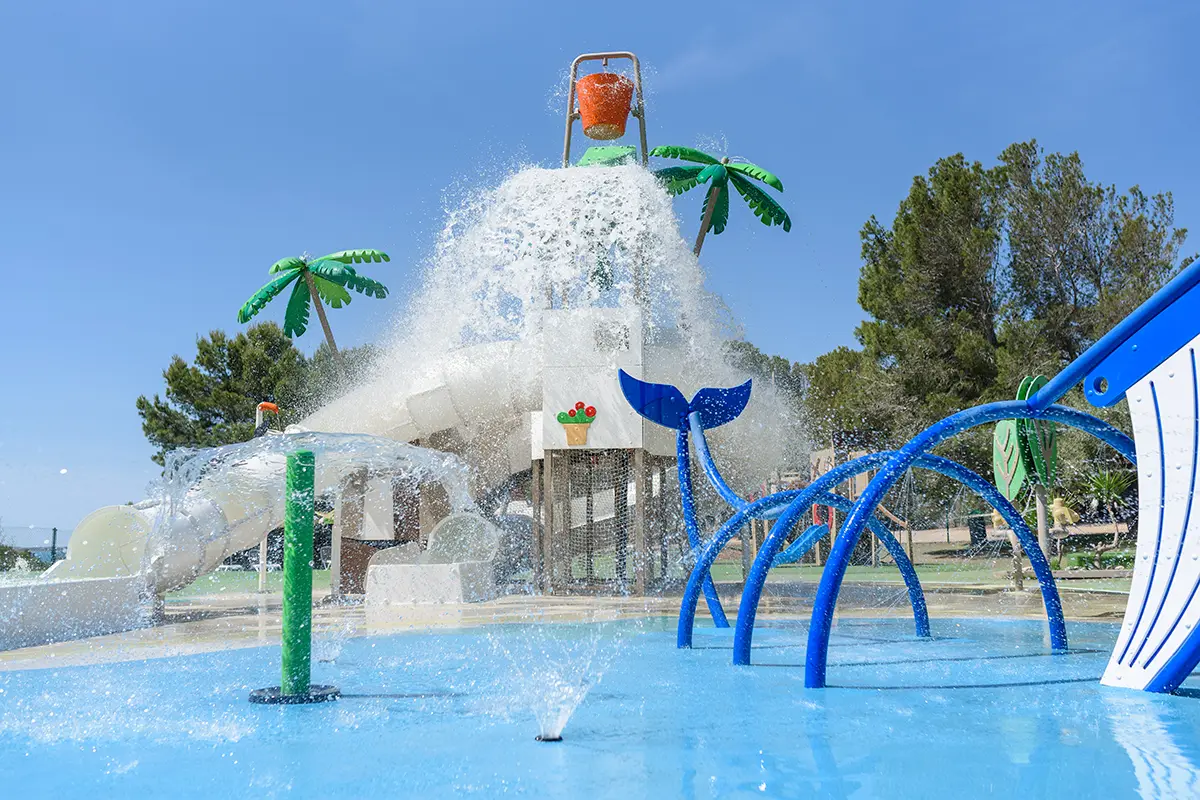 Piscina con zona Splash en el Fergus Cap Roig