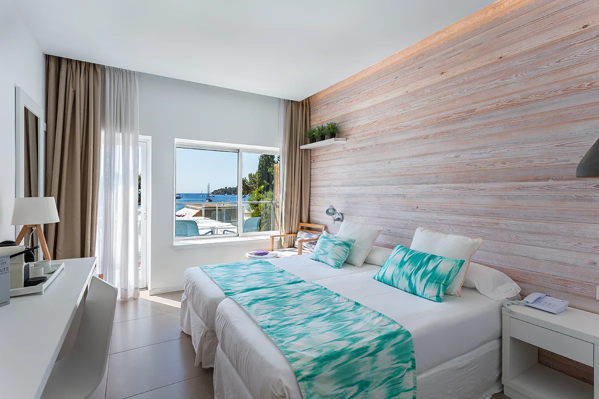 Habitación doble vista al mar del Fergus Style Palmanova