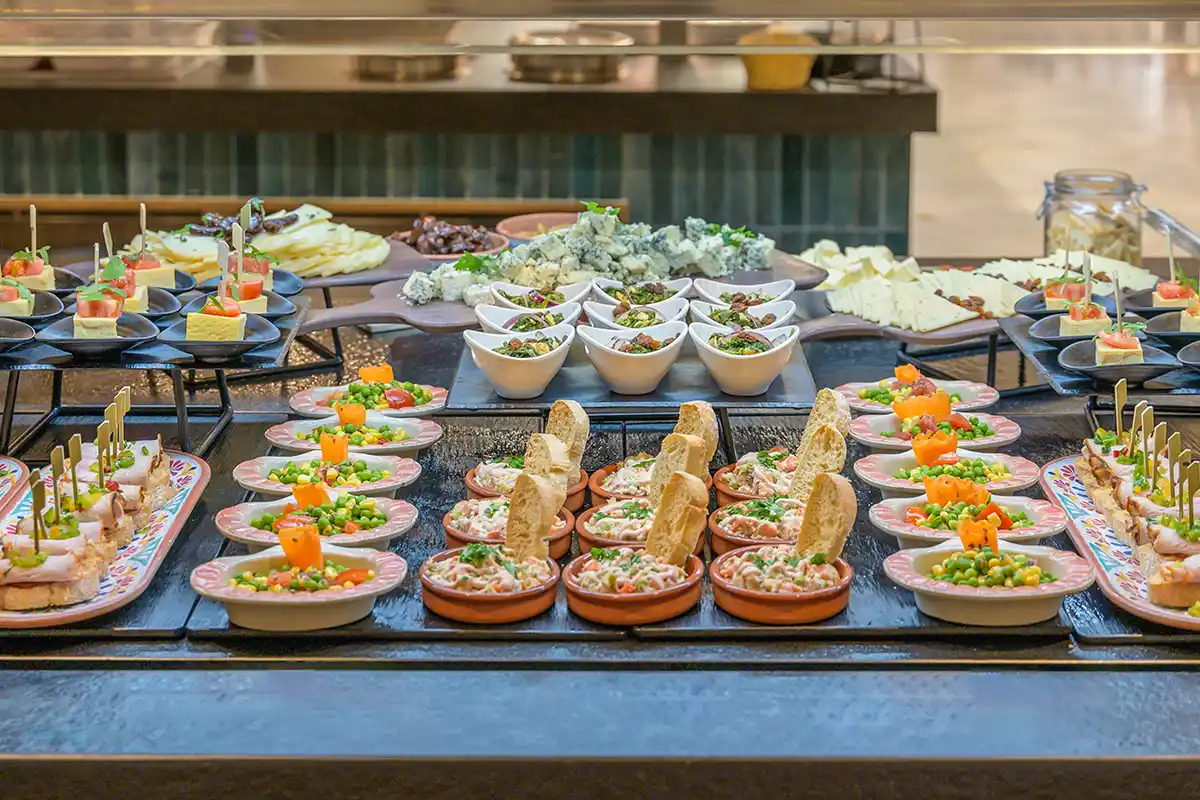 Buffet Fergus Puerto de la Cruz