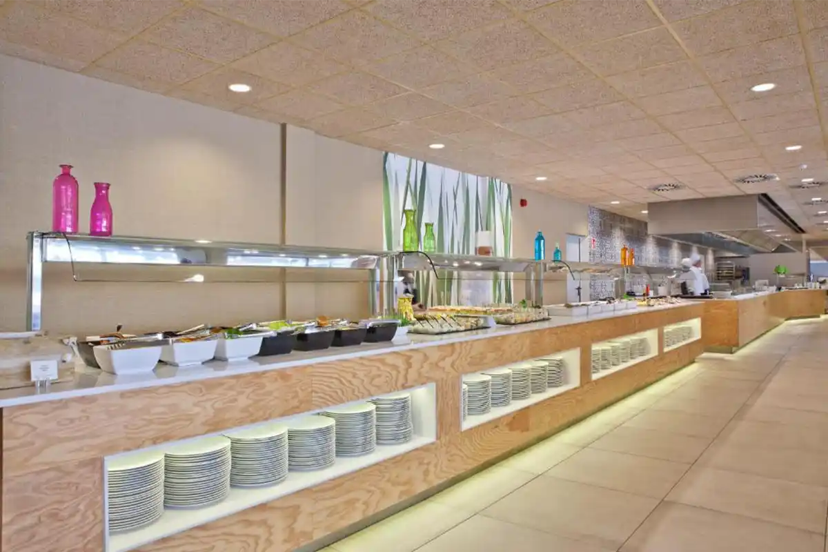Buffet Restaurante Fergus Club Pineda Splash