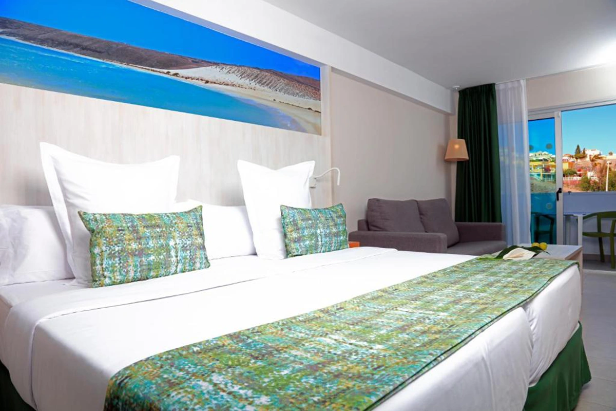 Junior Suite con balcón del Fergus Cactus Garden 