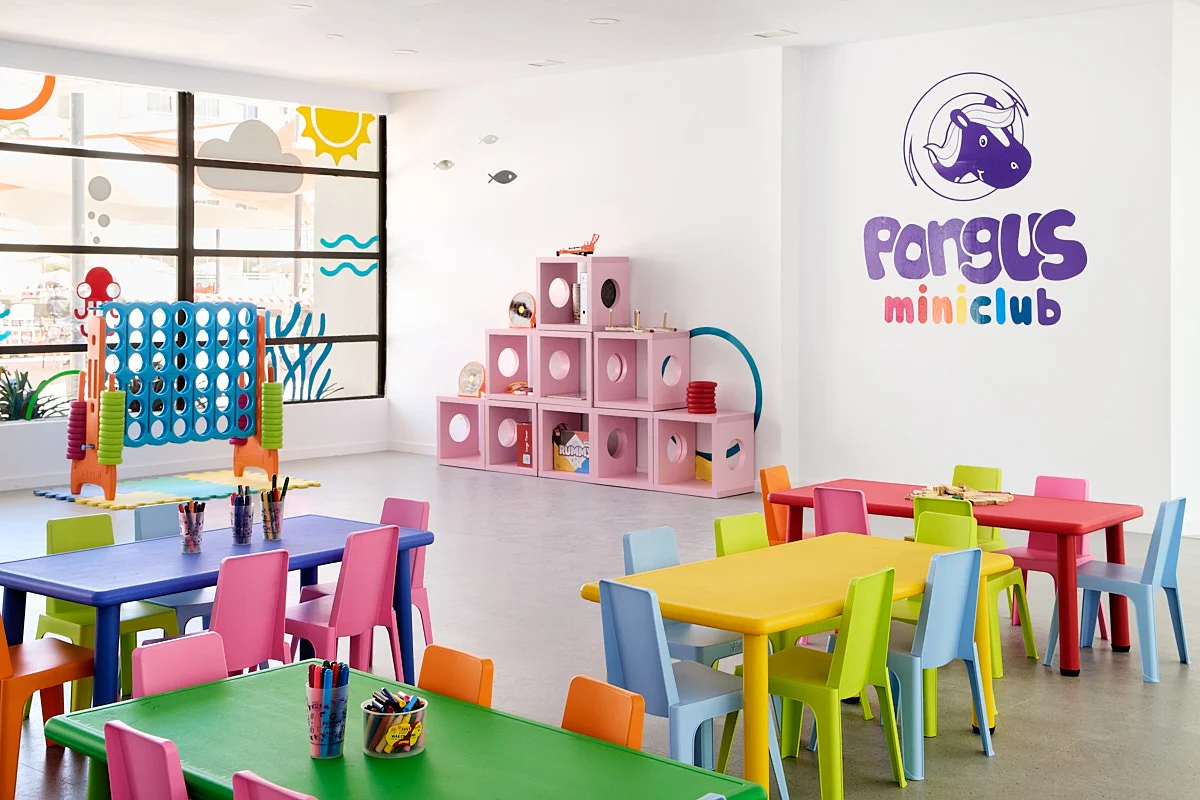 Sala del miniclub del hotel  Fergus Club Mallorca Waterpark 