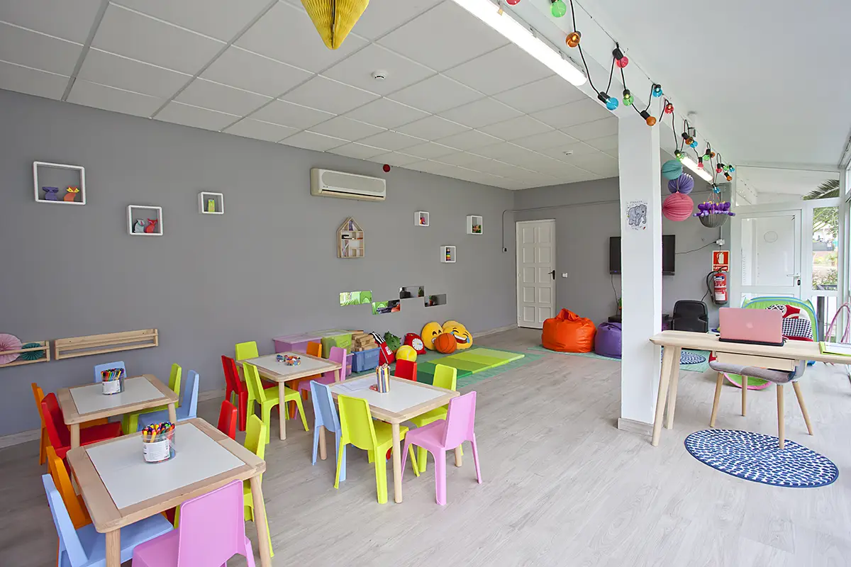 Miniclub Pongus para niños en el Fergus Bermudas