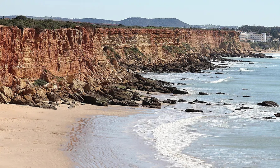 Fuente del Gallo Cliffs destinations Cadiz FERGUS Hotels
