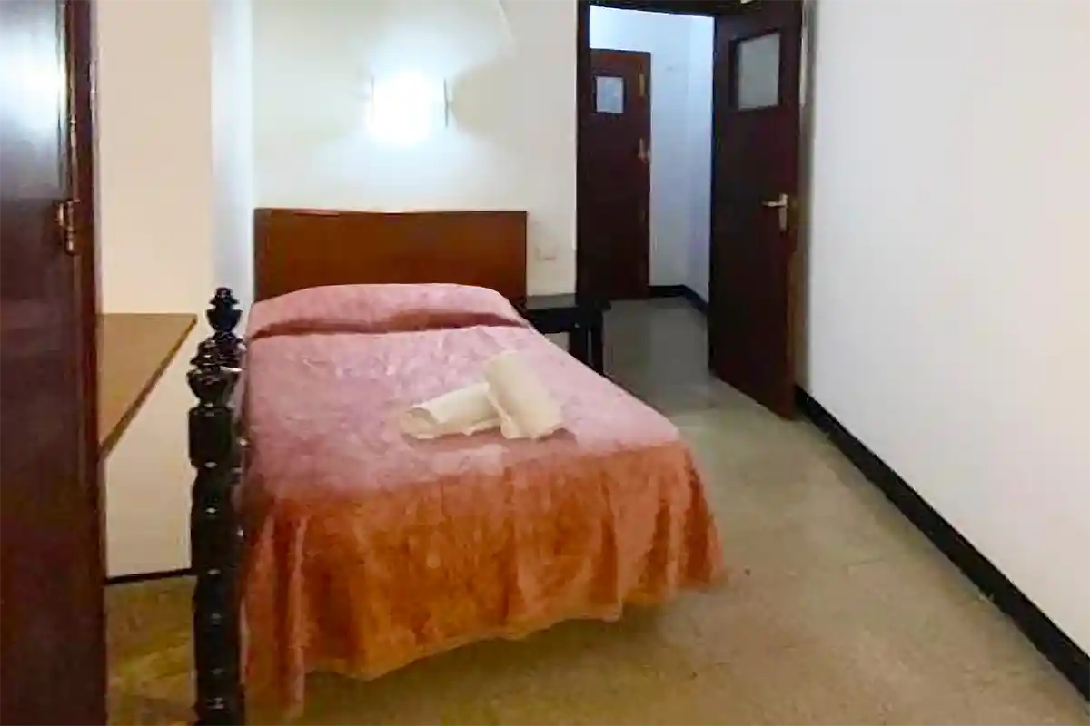 Cama Habitacion Individual Clipper affiliated by Fergus