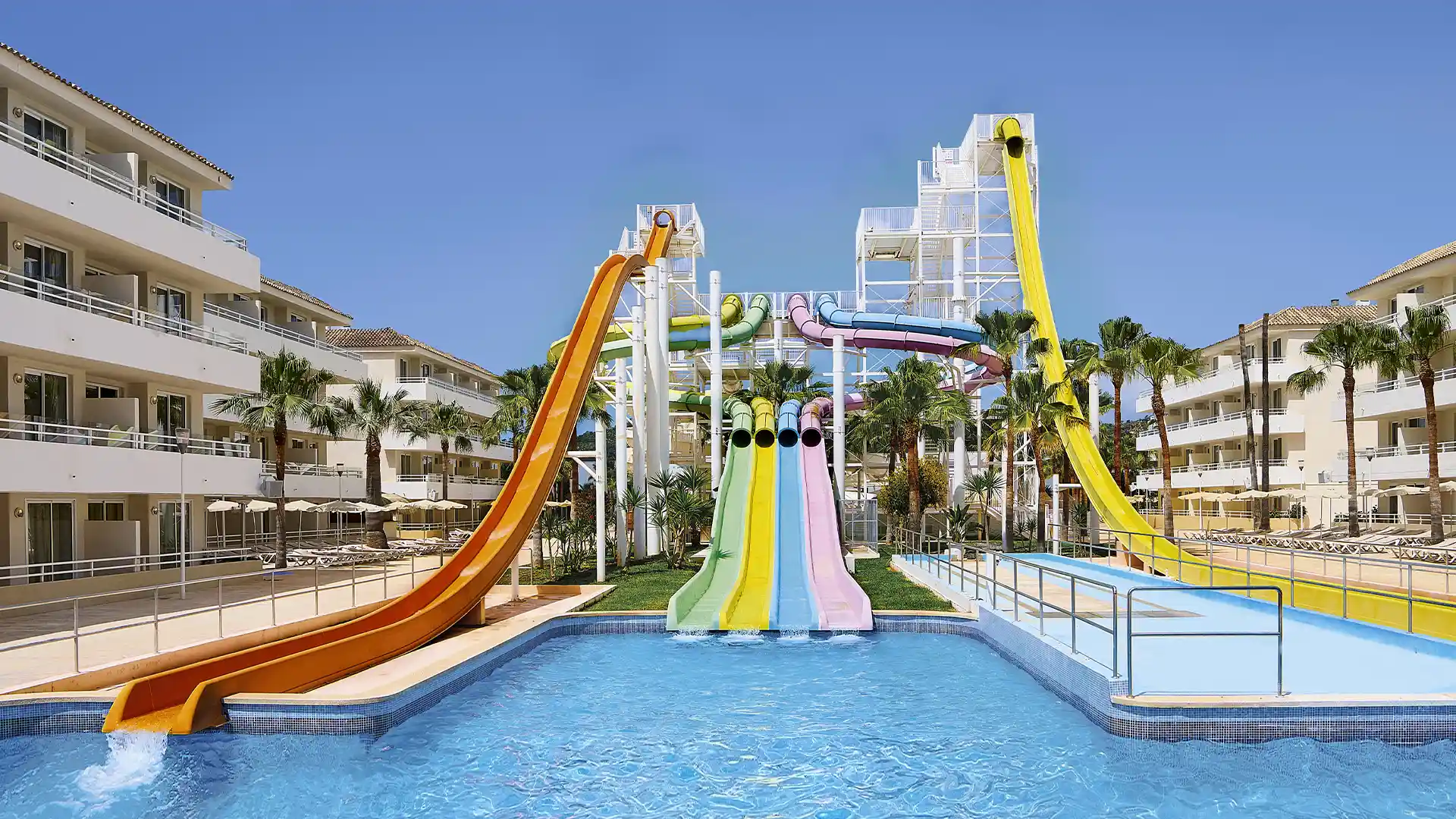 hero home fergus club mallorca waterpark