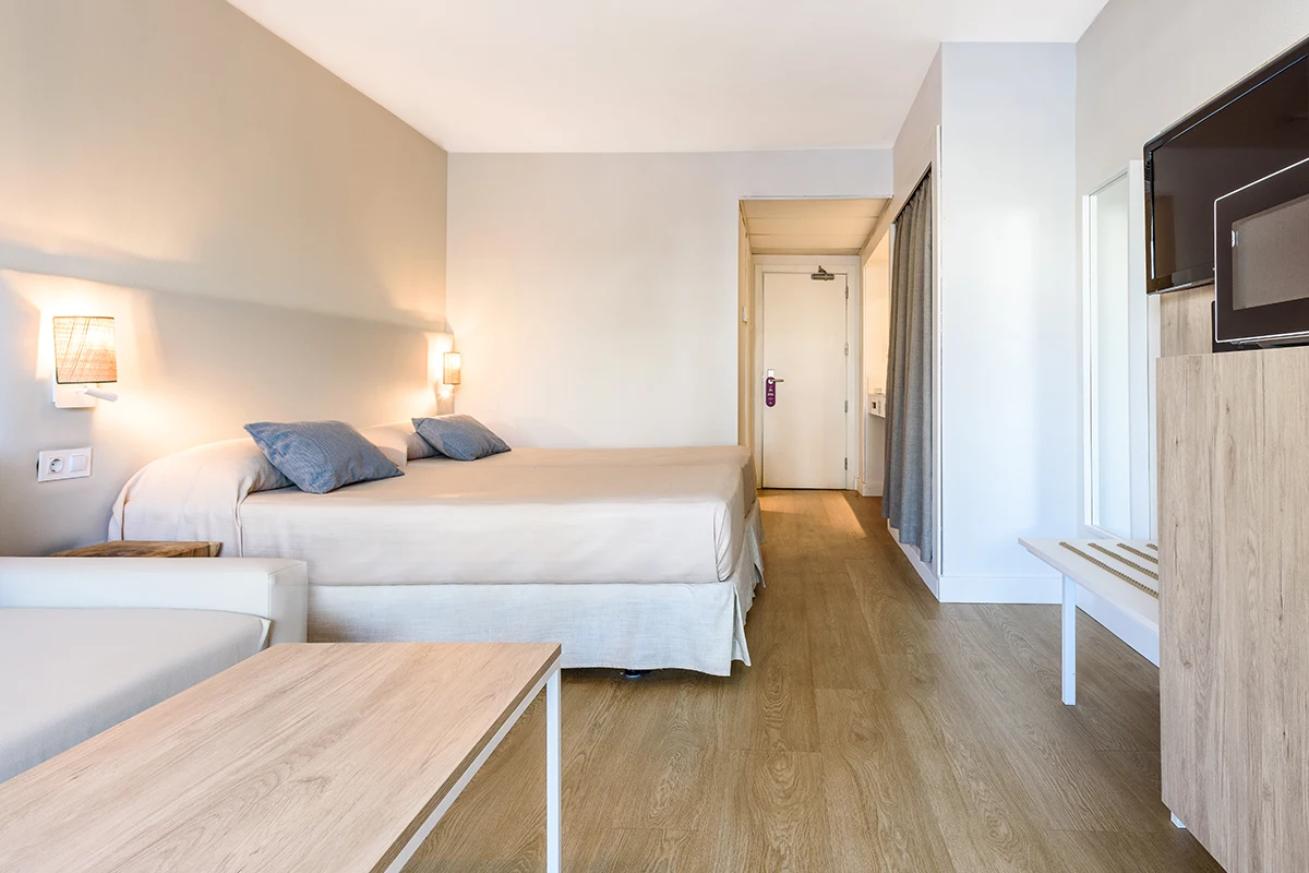 Double Magnus Jacuzzi Double Magnus Jacuzzi Room Fergus Club Palmanova Park Hotel