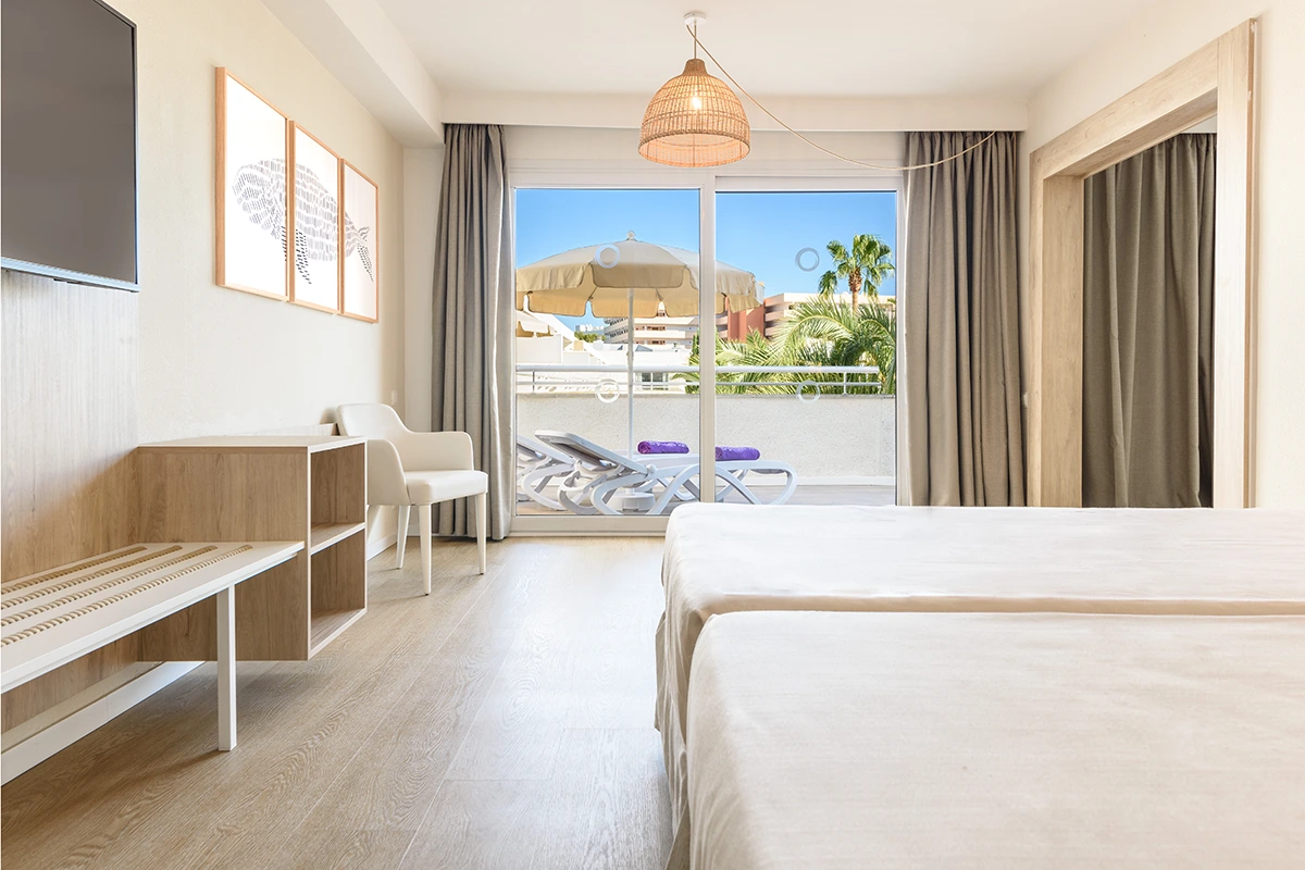 Camas Twin Camas Twin en la Suite Premium Hotel Fergus Club Palmanova Park
