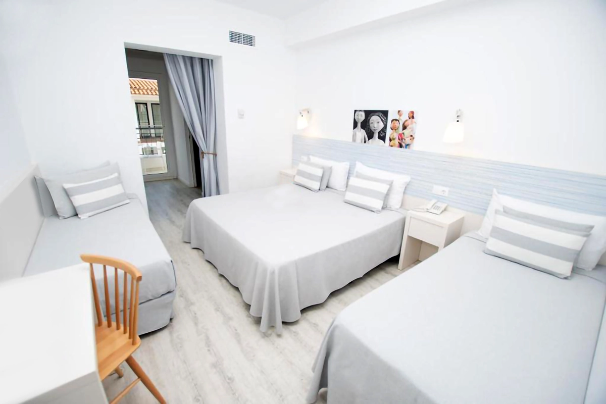 Quíntuple Deluxe Quíntuple Deluxe Hotel Fergus Club Pineda Splash