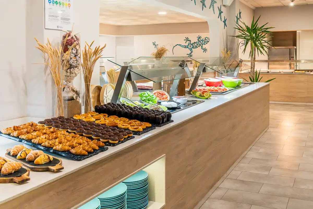 Restaurant buffet Fergus Club Carema Splash