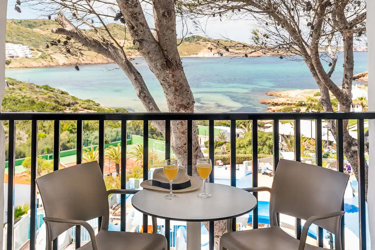 One-Bedroom Superior Apartment Sea View  Fergus Club Carema Splash