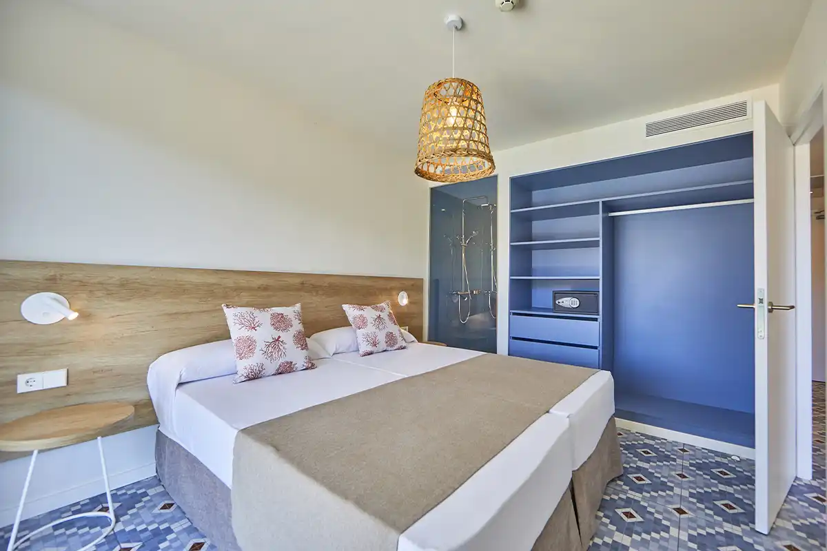 Armario Suite Magnus Style Jacuzzi Fergus Club Europa