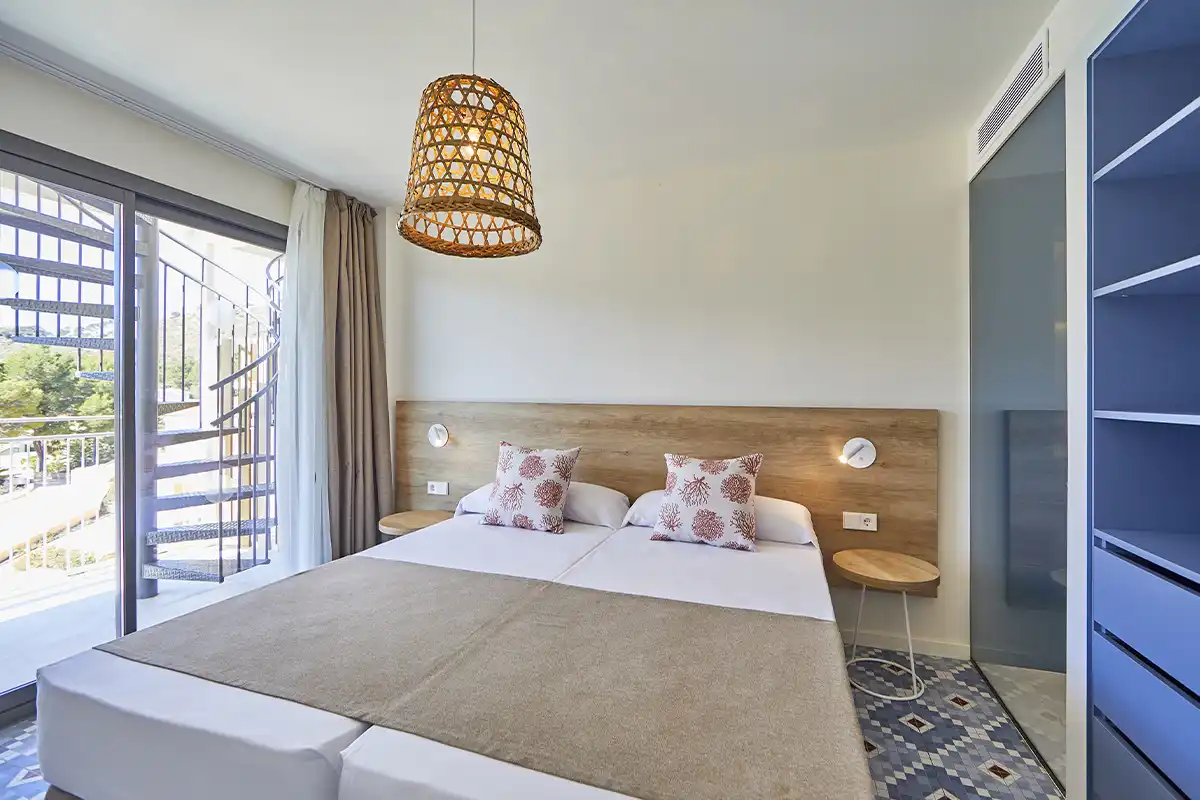 Camas Suite Magnus Style Jacuzzi Fergus Club Europa