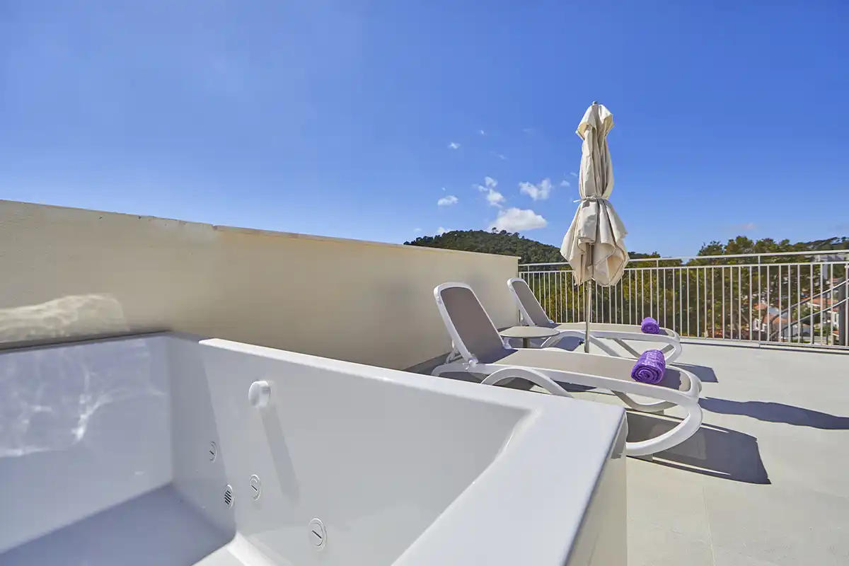 Suite Magnus Style Jacuzzi Fergus Club Europa