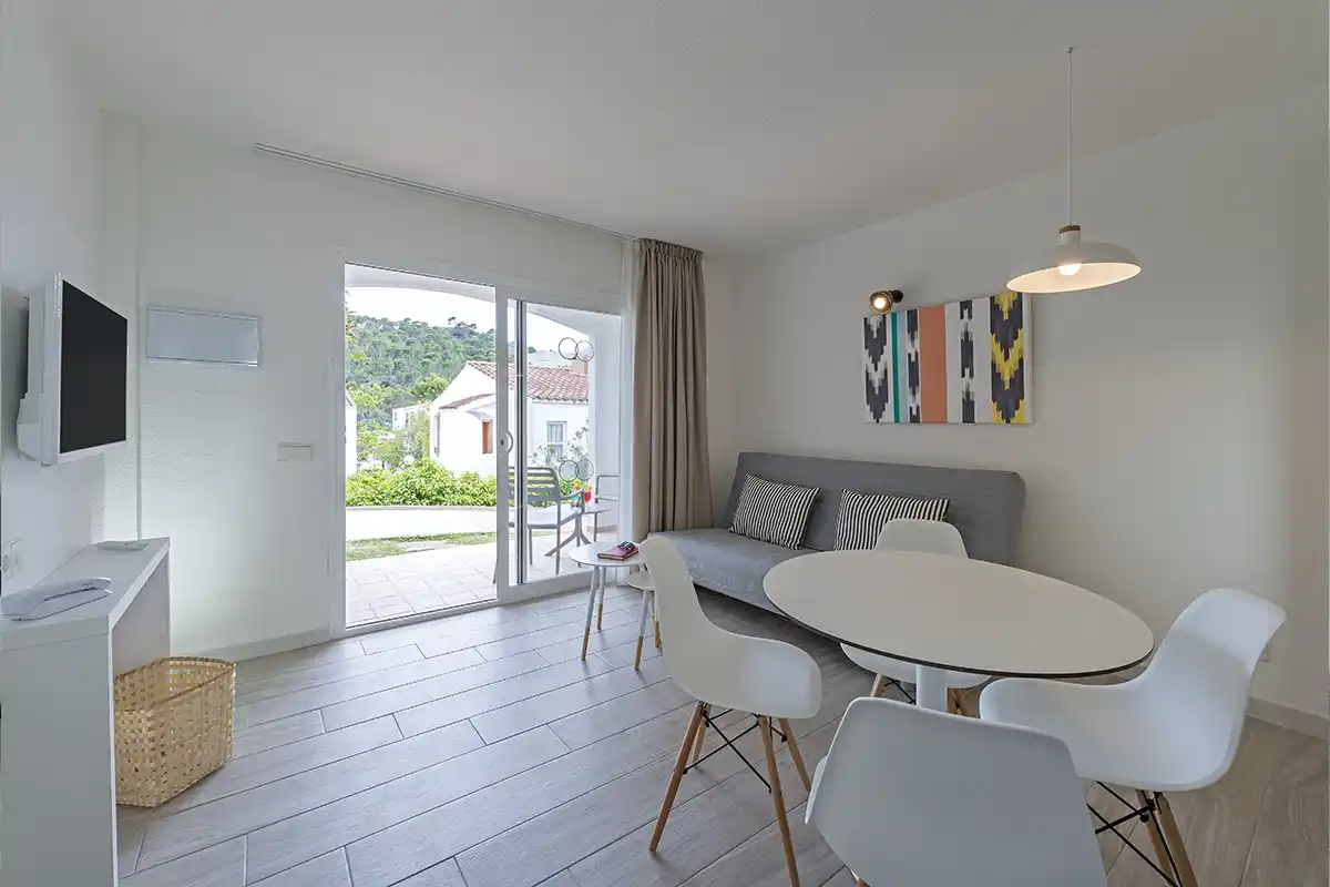 Vistas Suite Fergus Club Europa