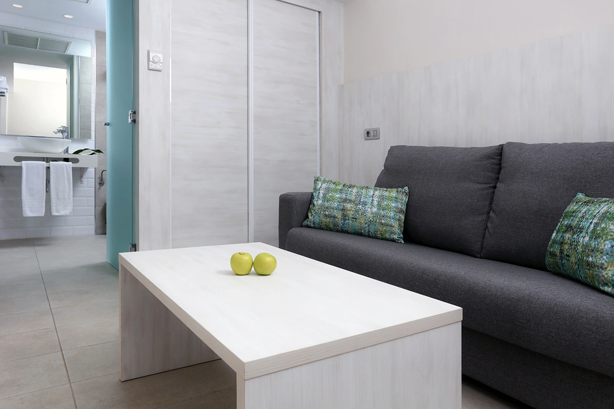 Sofá Junior Suite Vista Mar Lateral Fergus Cactus Garden