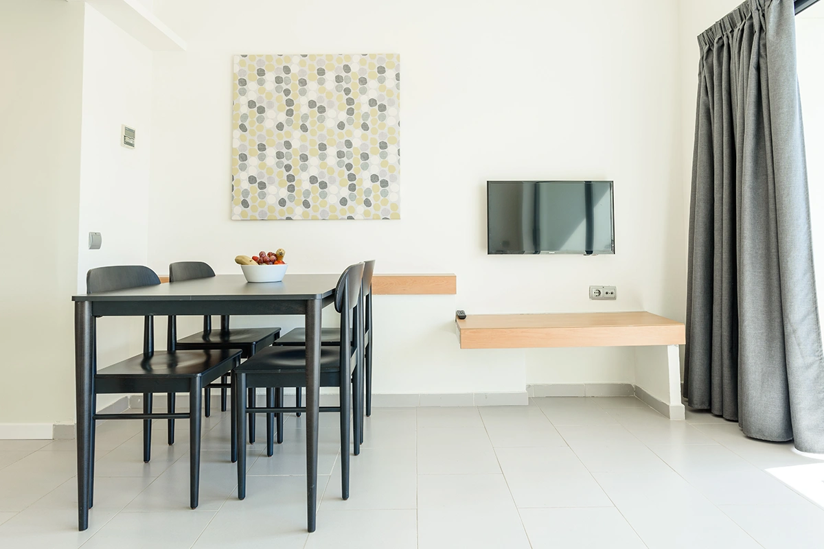 TV Habitación Promo Room TV Habitación Promo Room Fergus Cap Roig