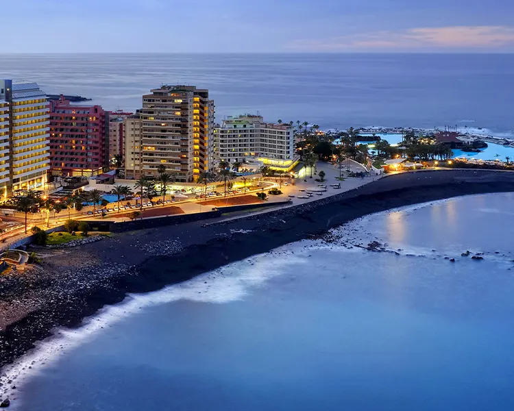 Atardecer en playa de Martianez Fergus Puerto de la Cruz