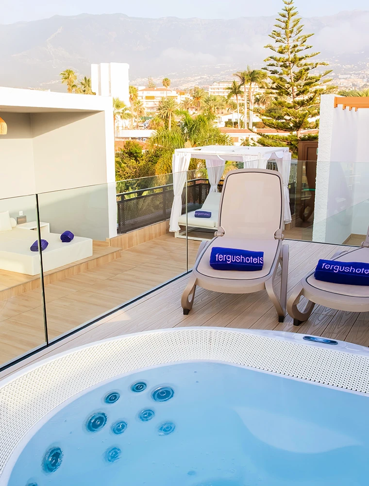 MAGNUS Experiences Fergus Hotels