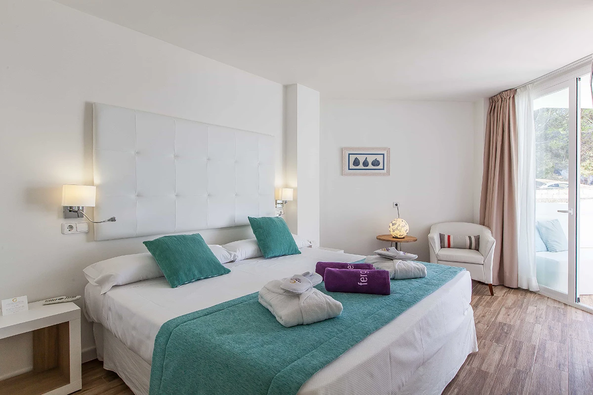 Camas Suite Presidencial Fergus Style Cala Blanca Suites