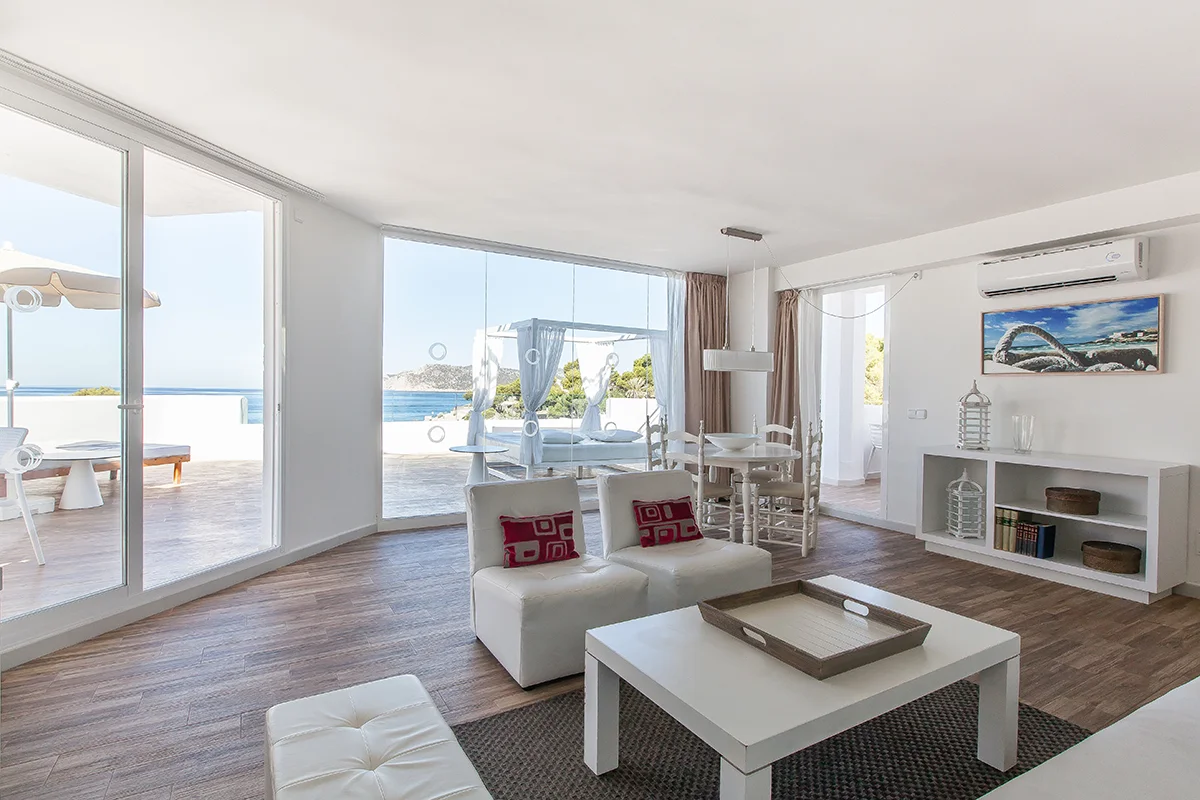 Sillón Suite Presidencial Fergus Style Cala Blanca Suites