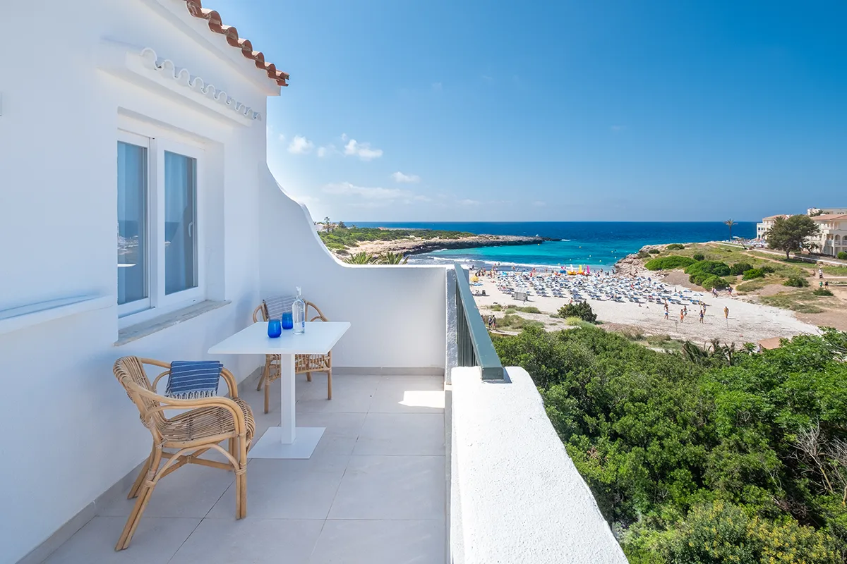 Terraza del Duplex vistas al mar Fergus Style Carema beach