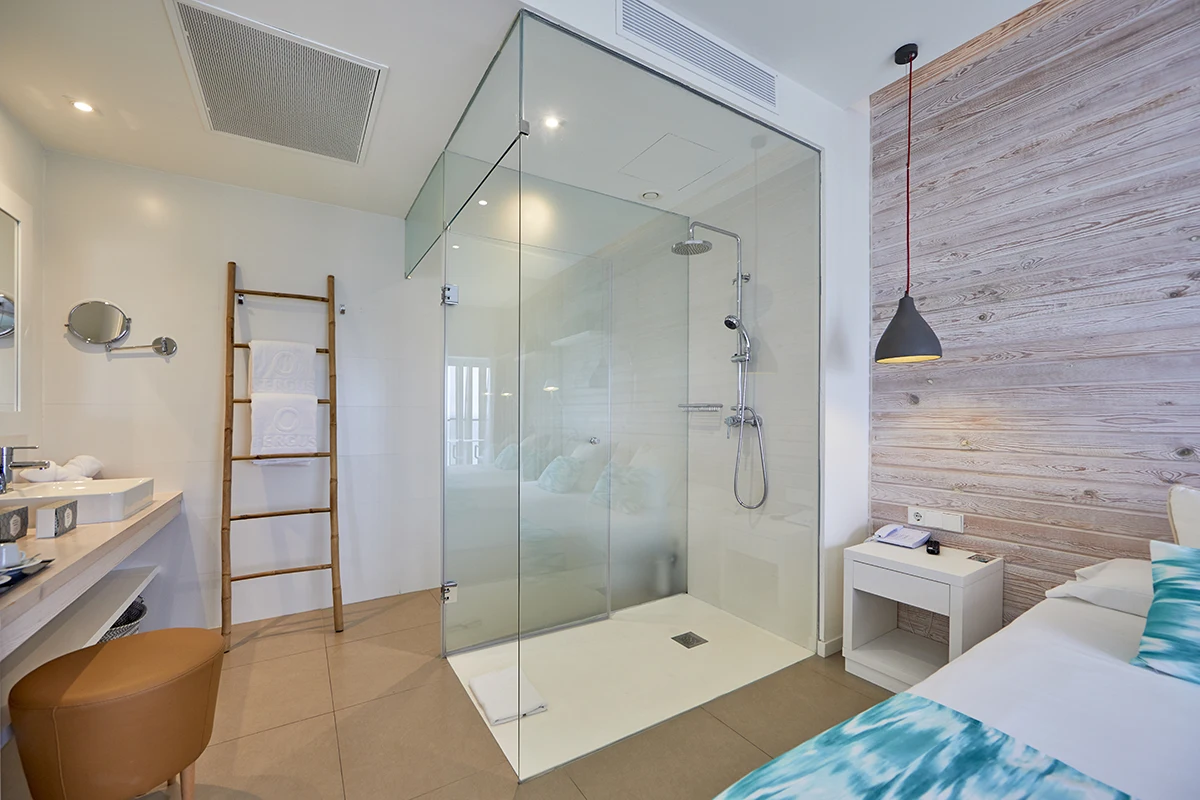 Cuarto de baño concepto Suite Style del Fergus Style Palmanova