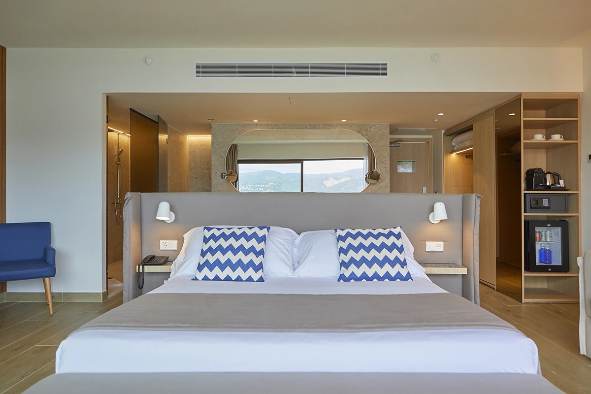 Cama King-size en la Suite del Fergus Style Tobago